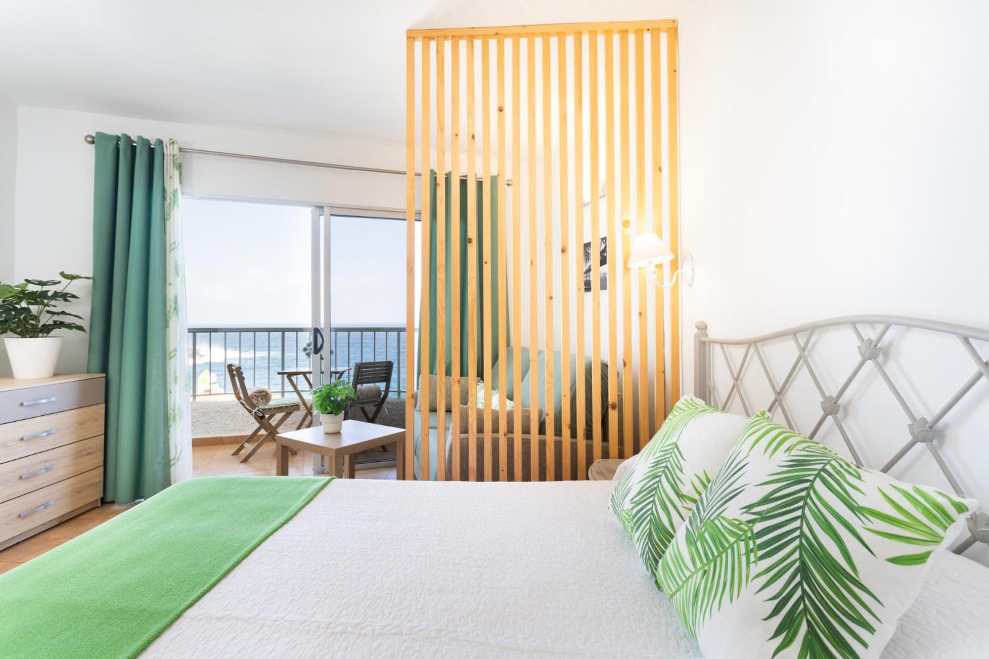 Cozy Seafront Studio With Balcony & Ocean Views San Marcos  Exteriör bild